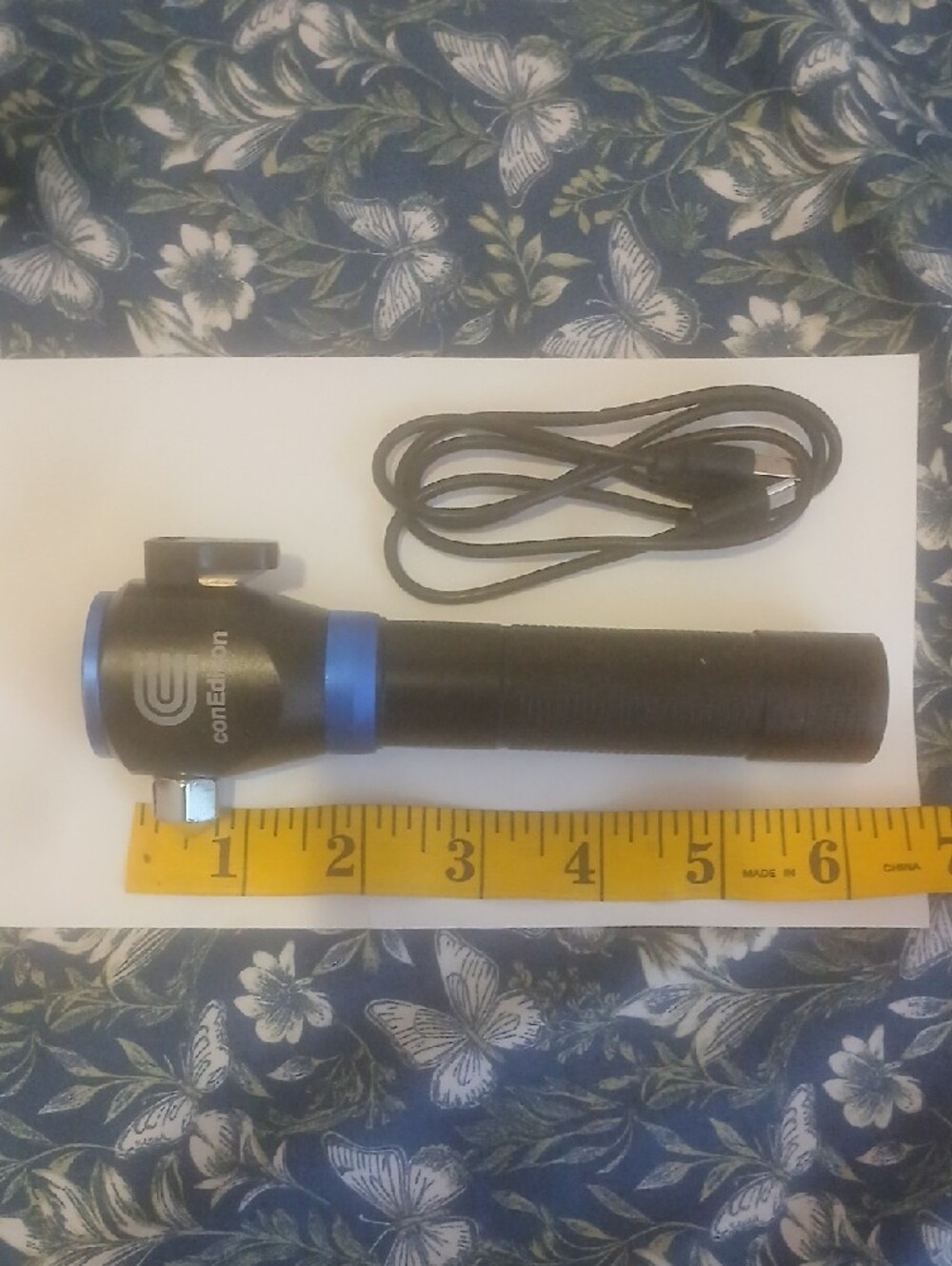 ConEd Rechargable Flashlight - Picture 2 of 9